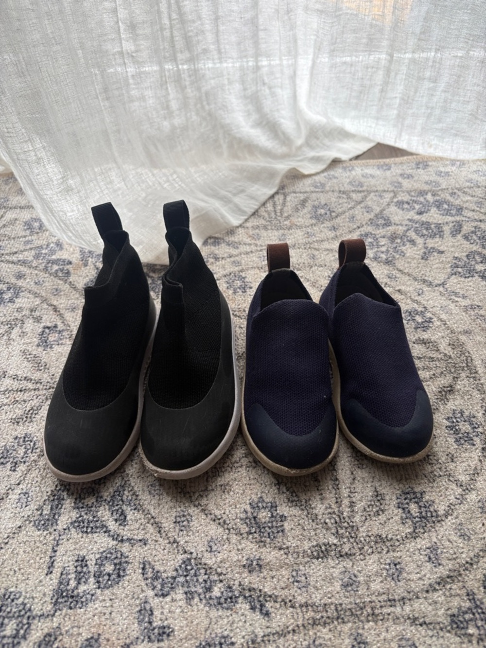 Heyfolks sneaker/boot bundle C8